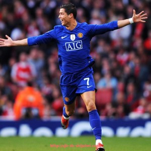 世俱杯直播-法甲赛事亮点分析：精彩瞬间与关键对决