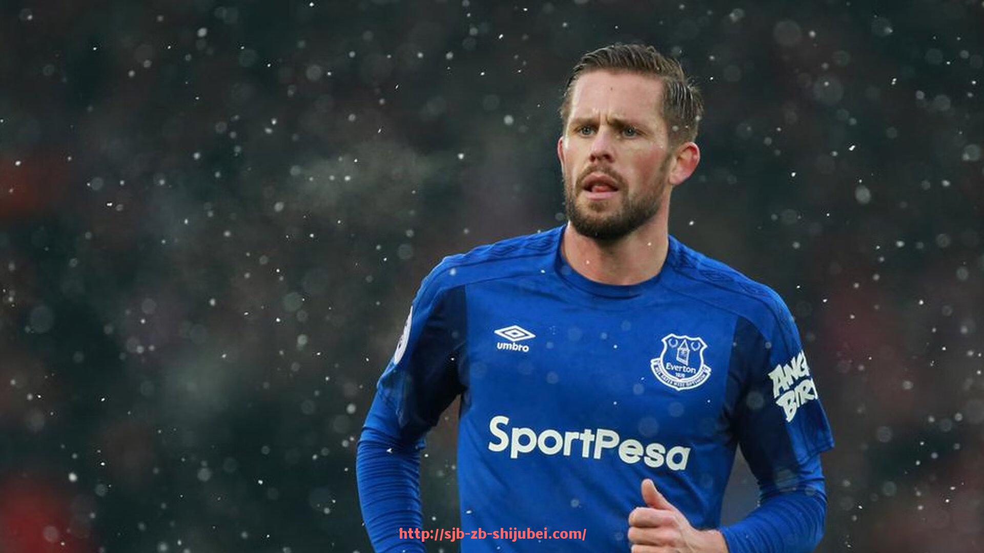 世俱杯直播-中超联赛场上意外事件合集与球员受伤记录